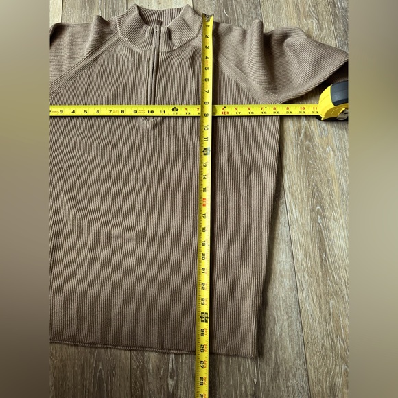 🛍️ NWT Luchiano Visconti Taupe color sweater size medium - Picture 8 of 8